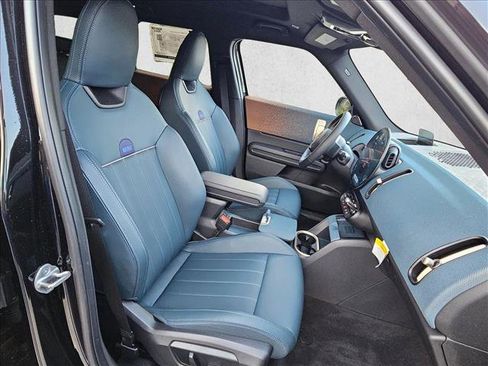 Certified 2025 MINI Cooper Countryman S w/ Comfort Package Max image 17