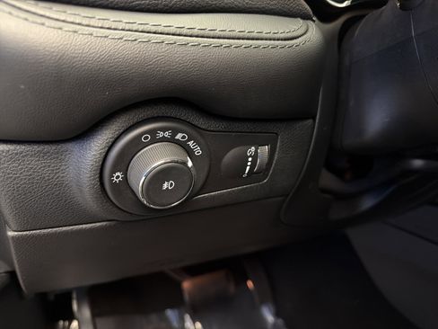 Used 2021 Dodge Durango GT image 15