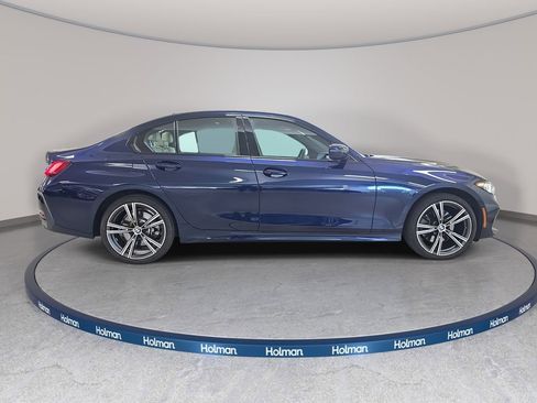 Certified 2023 BMW 330i xDrive Sedan w/ Premium Package image 4