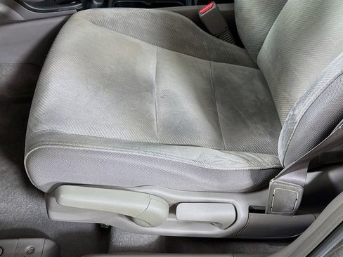 Used 2010 Honda Civic LX image 21