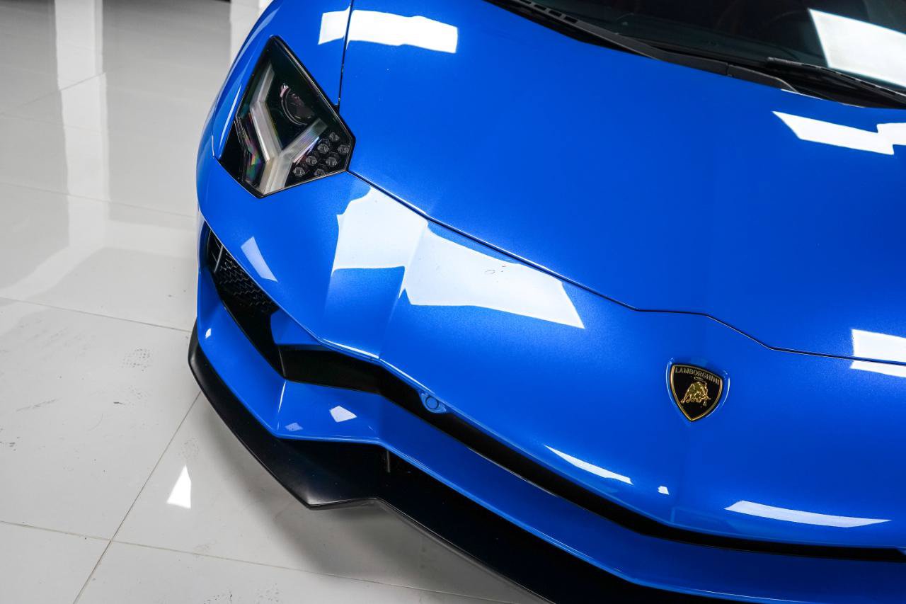 Used 2018 Lamborghini Aventador S AWD/4WD image 11