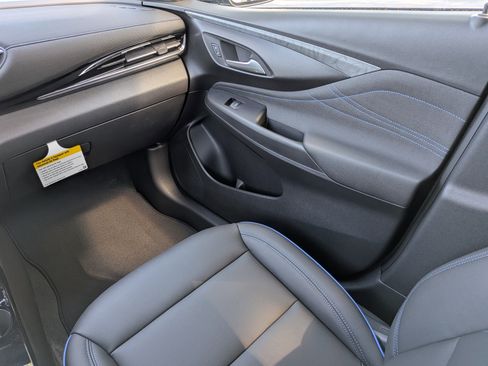 New 2026 Buick Envista Sport Touring w/ Convenience I Package FWD image 15