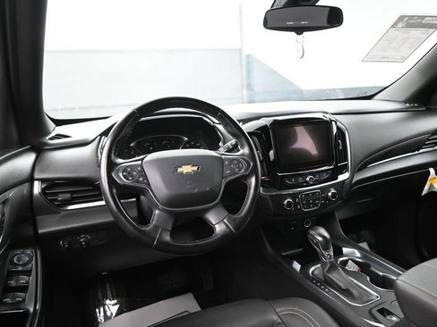 Used 2023 Chevrolet Traverse LT AWD/4WD image 25
