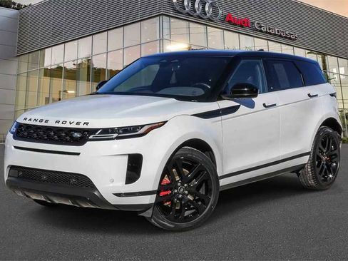 Used 2022 Land Rover Range Rover Evoque SE image 1