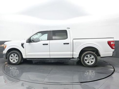 Used 2022 Ford F150 XL w/ Trailer Tow Package image 7
