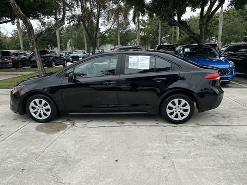 Used 2023 Toyota Corolla LE FWD image 36