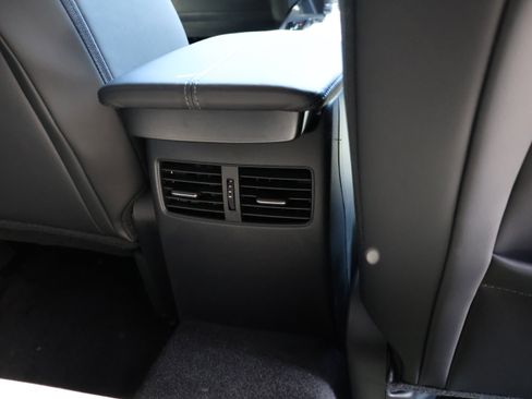 New 2026 MAZDA CX-30 AWD 2.5 S w/ Select Sport Pkg image 15