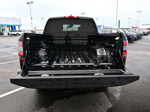 Certified 2024 Nissan Frontier S AWD/4WD image 10