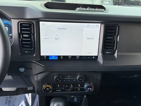 Used 2025 Ford Bronco 4-Door AWD/4WD image 16