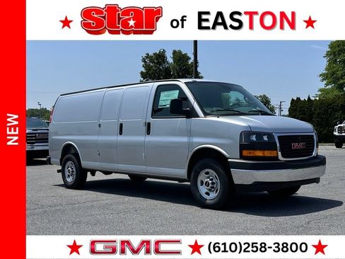 New 2026 GMC Savana 3500 Extended w/ Driver Convenience Package RWD image 1