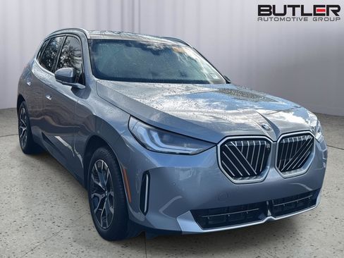 Certified 2025 BMW X3 xDrive30i w/ Premium Package image 3