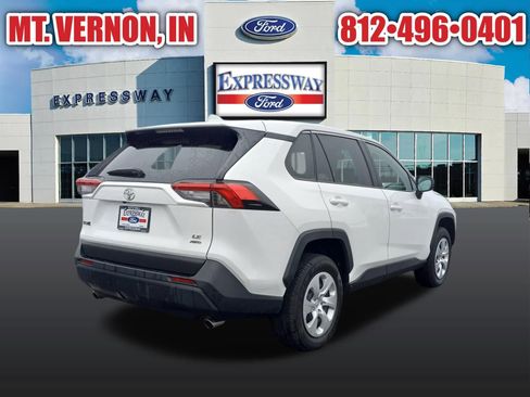 Used 2024 Toyota RAV4 LE image 6