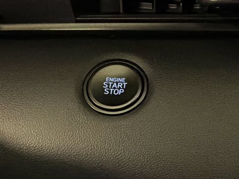Used 2026 Hyundai Elantra Sport FWD image 16