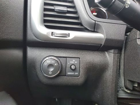 Used 2016 GMC Acadia SL image 17