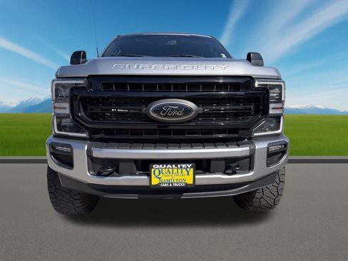 Used 2022 Ford F350 Lariat w/ Lariat Ultimate Package AWD/4WD image 8
