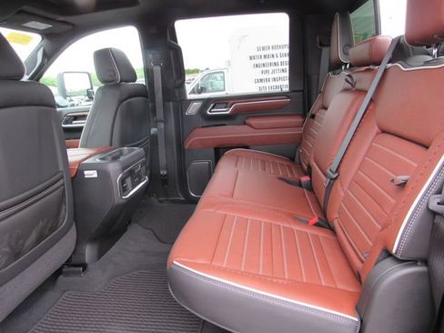 Certified 2026 GMC Sierra 2500 Denali Ultimate w/ Max Trailering Package AWD/4WD image 34