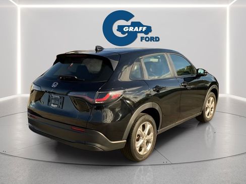 Used 2023 Honda HR-V LX image 5