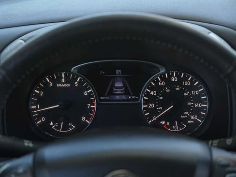 Used 2019 Nissan Pathfinder SL image 22