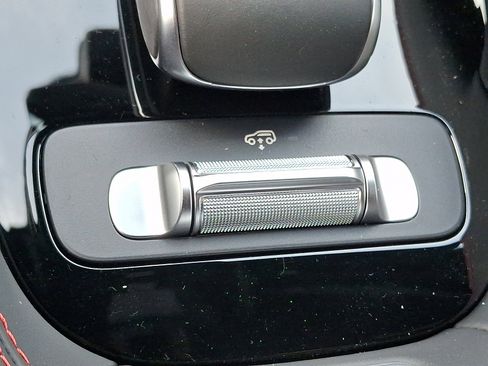 New 2026 Mercedes-Benz GLE 63 AMG S image 17