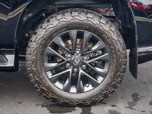 Used 2021 Lexus GX 460 Premium image 12