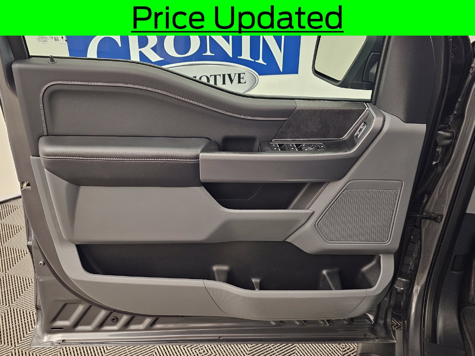 Used 2025 Ford F150 XLT w/ Equipment Group 301A Standard AWD/4WD image 2