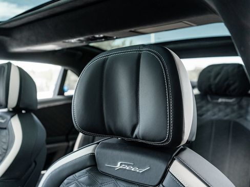 Certified 2025 Bentley Flying Spur Plug-In Hybrid AWD/4WD image 26