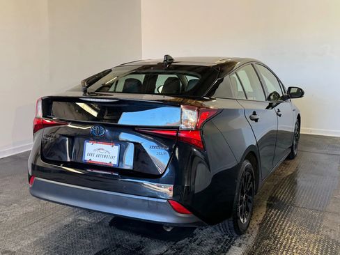 Used 2022 Toyota Prius AWD image 4