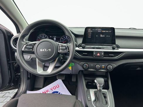 Certified 2023 Kia Forte LXS w/ LXS Technology Package FWD image 13