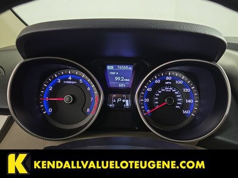 Used 2013 Hyundai Elantra GT FWD image 16