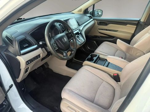 Used 2019 Honda Odyssey EX image 9