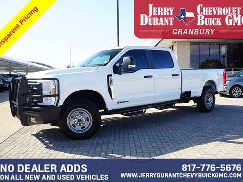 Used 2024 Ford F350 XL w/ 360-Degree Camera Package AWD/4WD image 4