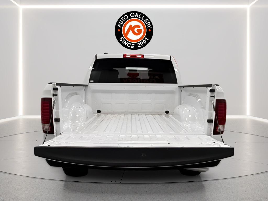 Used 2024 RAM 1500 Warlock RWD image 7
