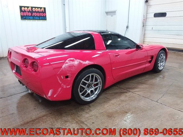 Used 1999 Chevrolet Corvette Coupe w/ Performance Handling Pkg RWD image 3