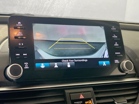 Used 2021 Honda Accord EX image 13