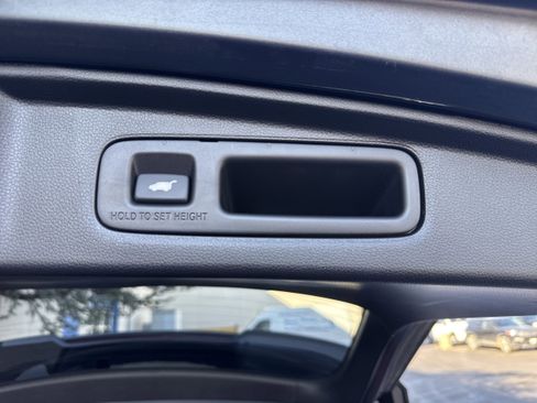 Used 2023 Honda CR-V Sport Touring image 13