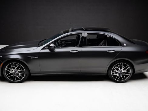 Used 2023 Mercedes-Benz E 63 AMG S image 18