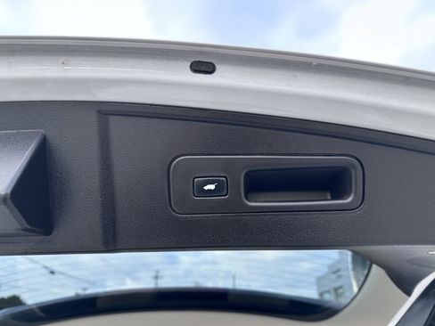 Used 2018 Acura MDX SH-AWD w/ Advance Package image 12