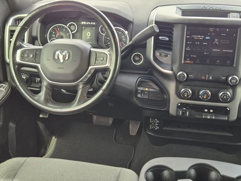 Used 2024 RAM 3500 Big Horn AWD/4WD image 24