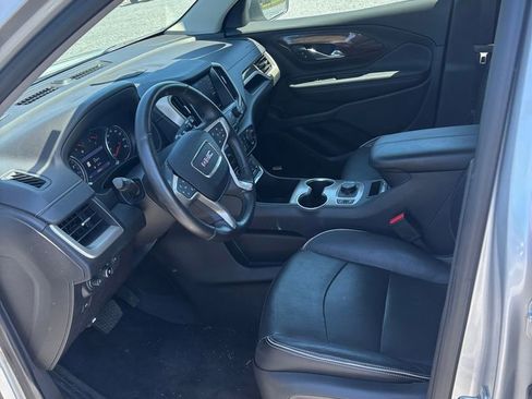 Used 2019 GMC Terrain Denali w/ Driver Alert Package II AWD/4WD image 10