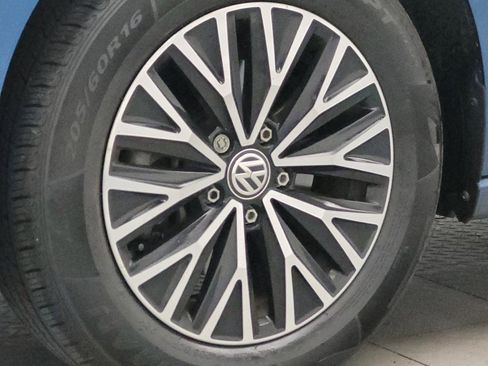 Used 2020 Volkswagen Jetta SE FWD image 31