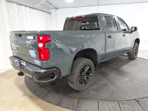 New 2026 Chevrolet Silverado 1500 LT Trail Boss w/ Dark Appearance Package image 9