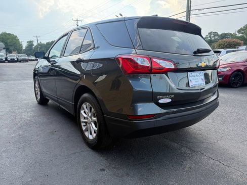 Used 2020 Chevrolet Equinox LS FWD image 9