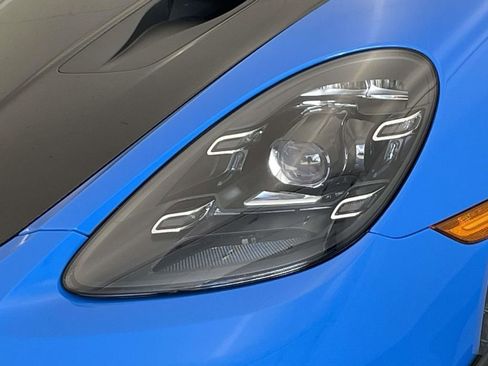 Certified 2025 Porsche 718 Cayman GT4 RS RWD image 15