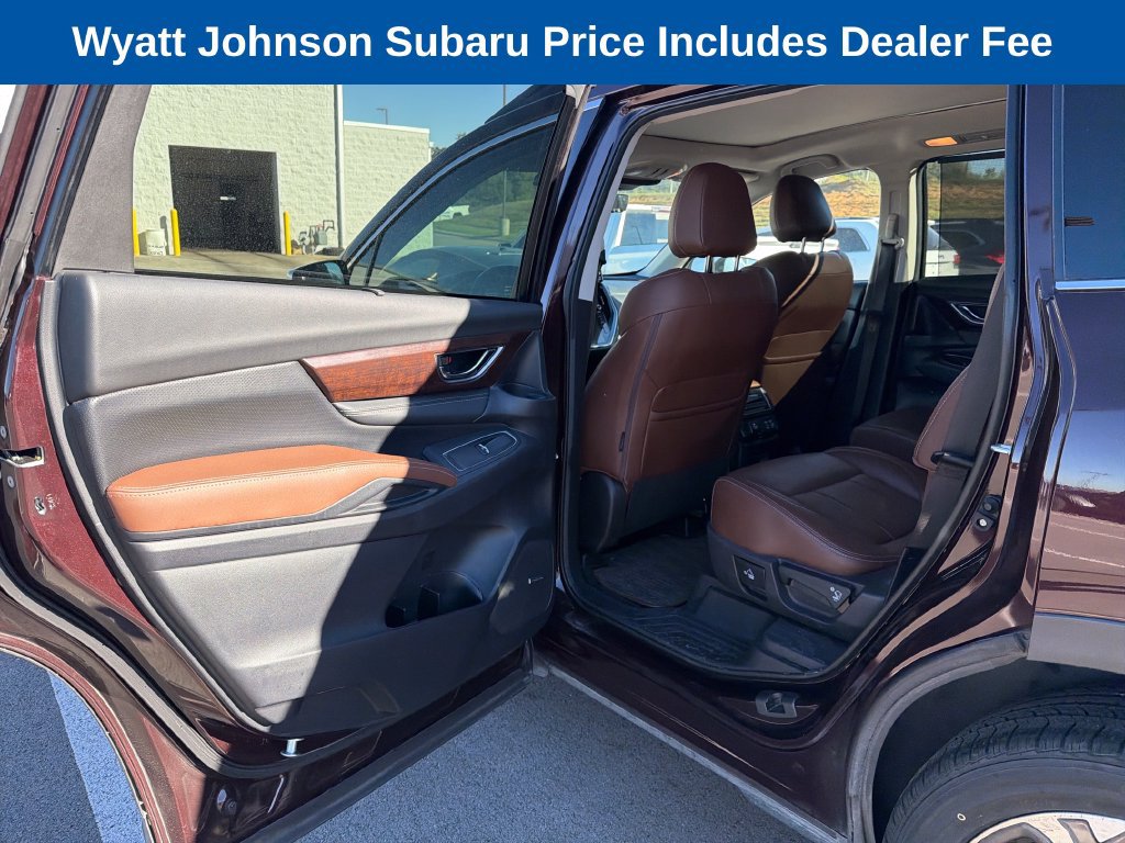 Used 2023 Subaru Ascent Touring AWD/4WD image 32