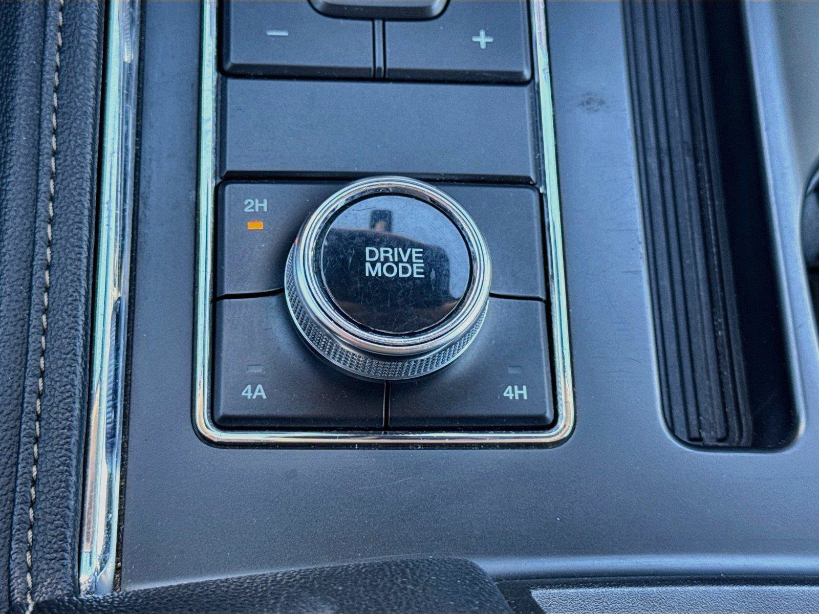 Used 2023 Ford Expedition XLT AWD/4WD image 20