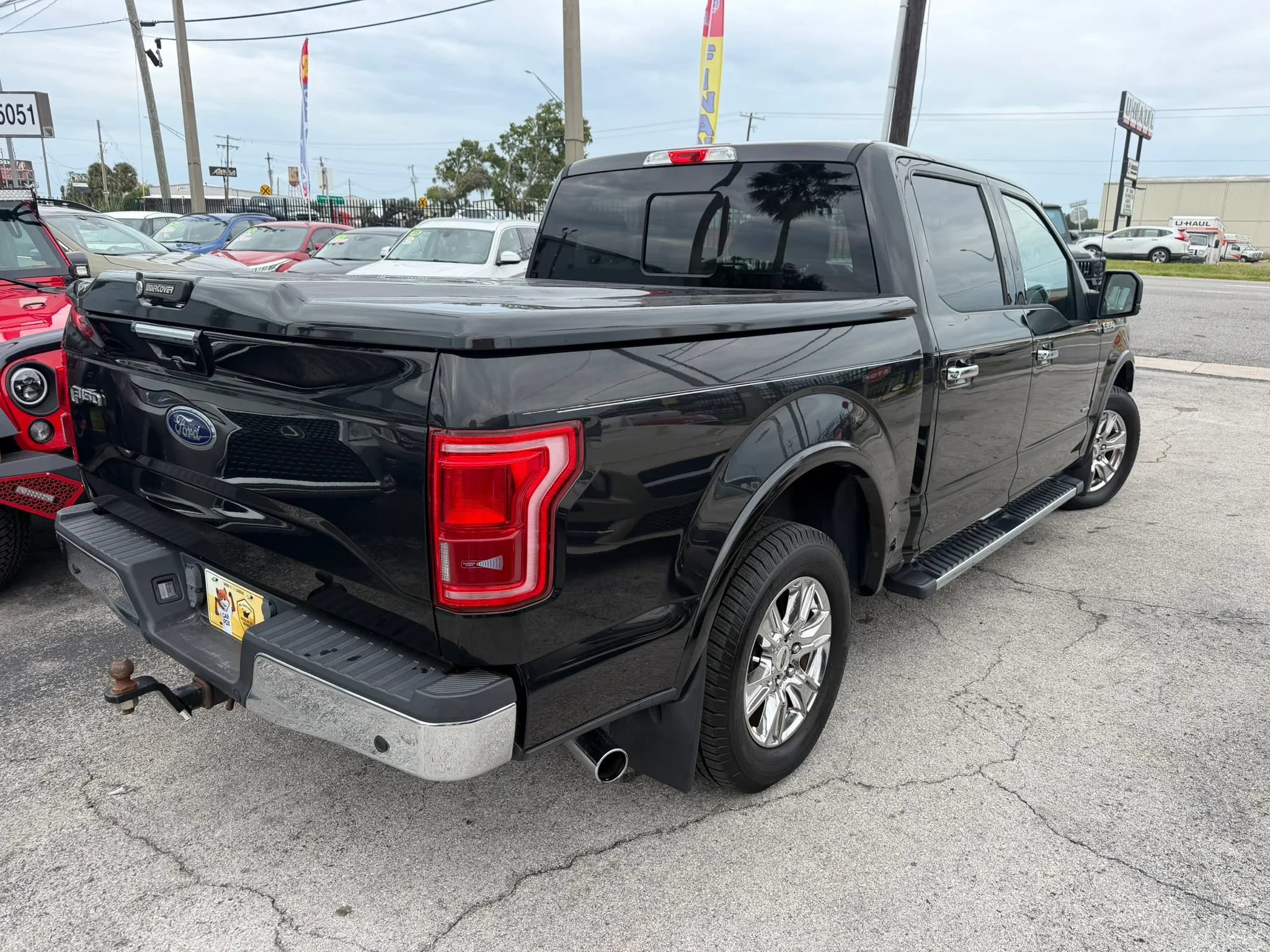 Used 2015 Ford F150 Lariat RWD image 4