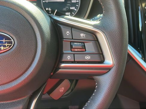 New 2025 Subaru Ascent Limited image 10