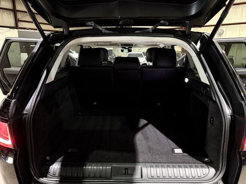 Used 2020 Land Rover Range Rover Sport HSE AWD/4WD image 19