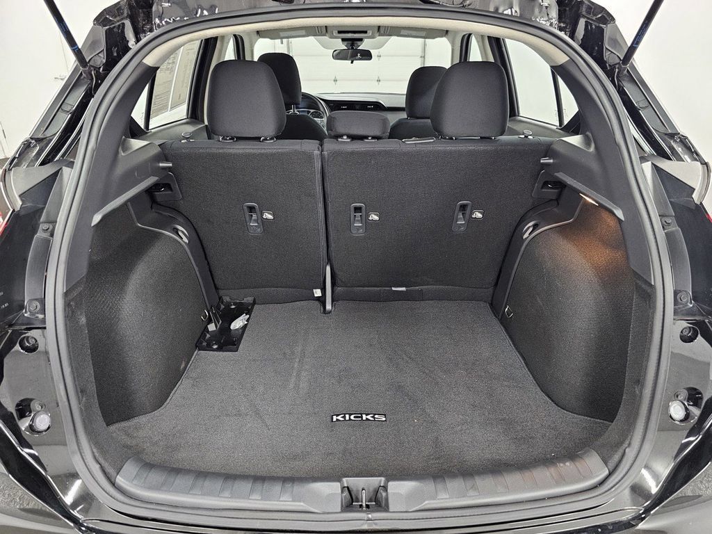 Used 2025 Nissan Kicks Play S FWD image 22