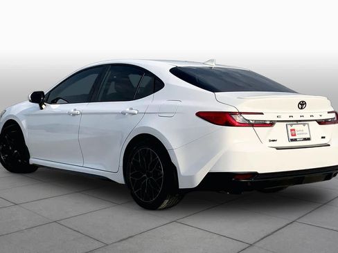 Certified 2025 Toyota Camry SE w/ Convenience Package FWD image 12